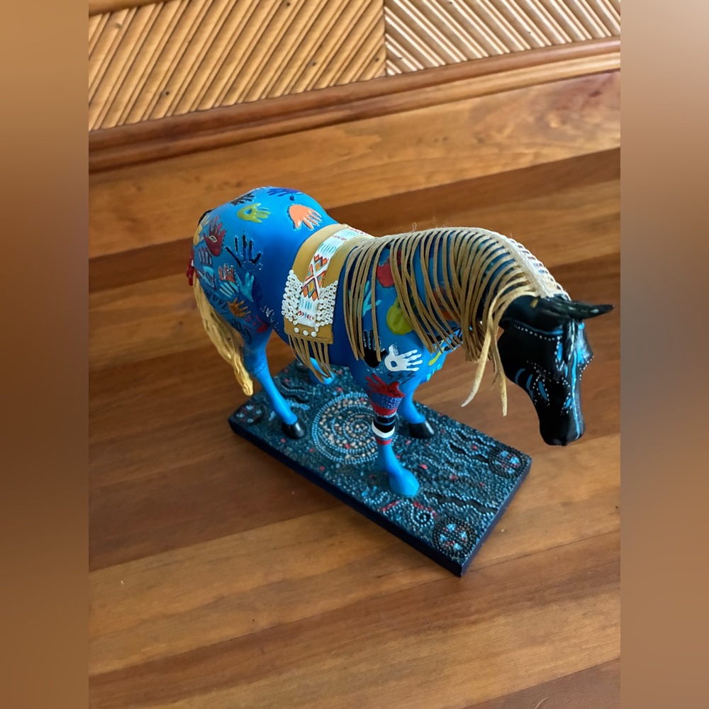 The Trail Of Painted Ponies 2004 Blue Medicine Retired #1547